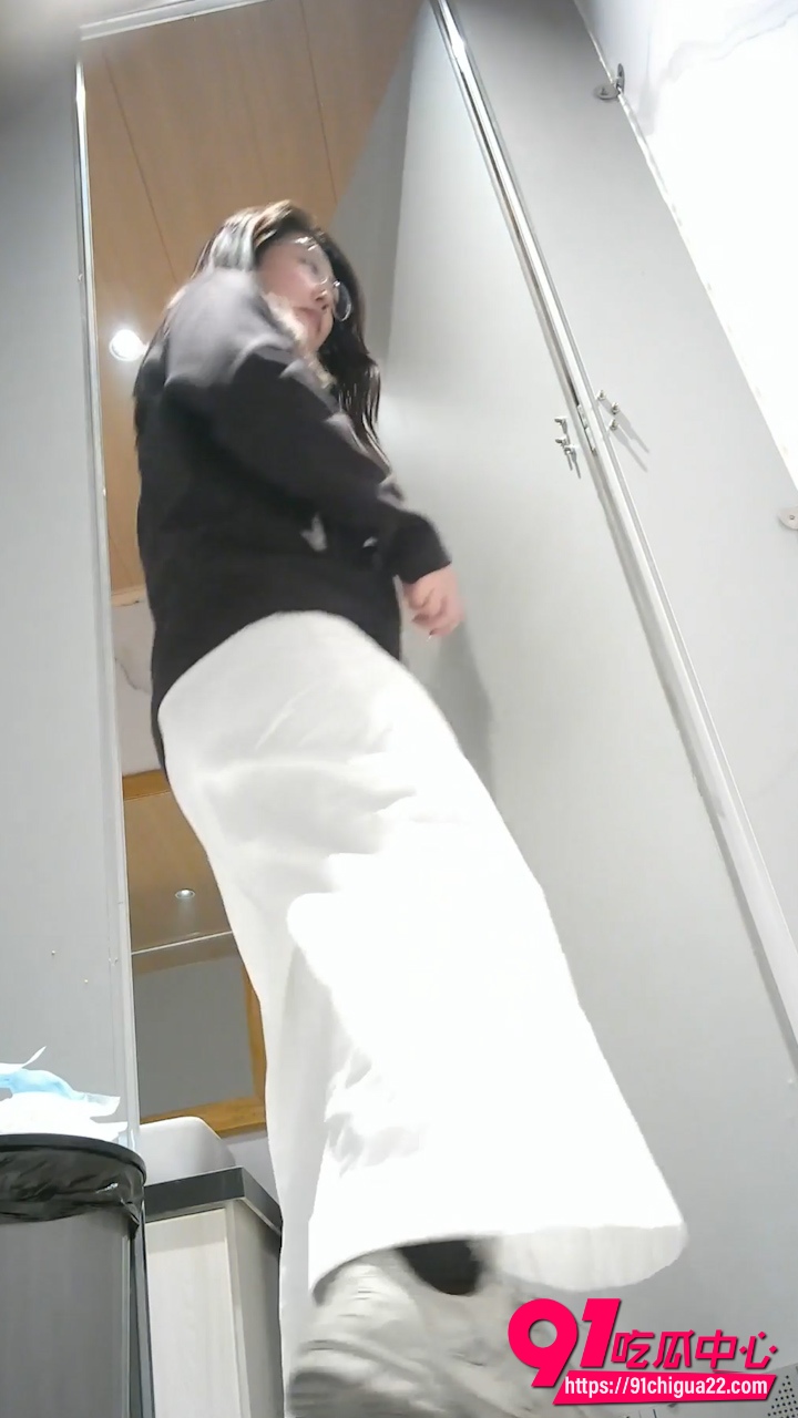 高校女厕12