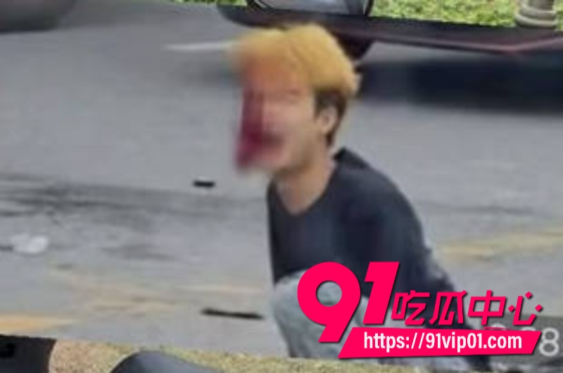 小伙车祸9