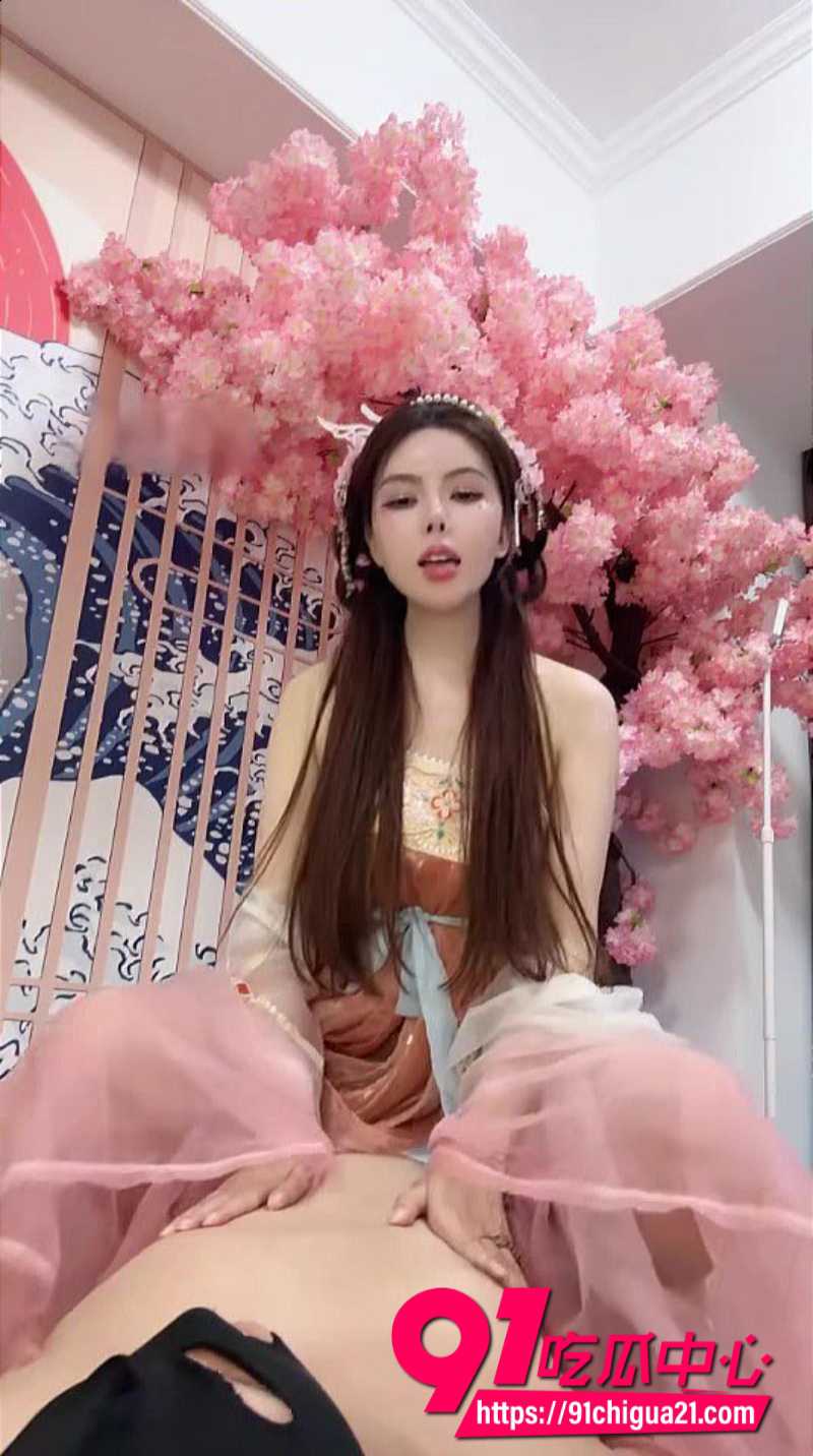 玉兔剧情色诱调教1 玉兔剧情色诱调教1