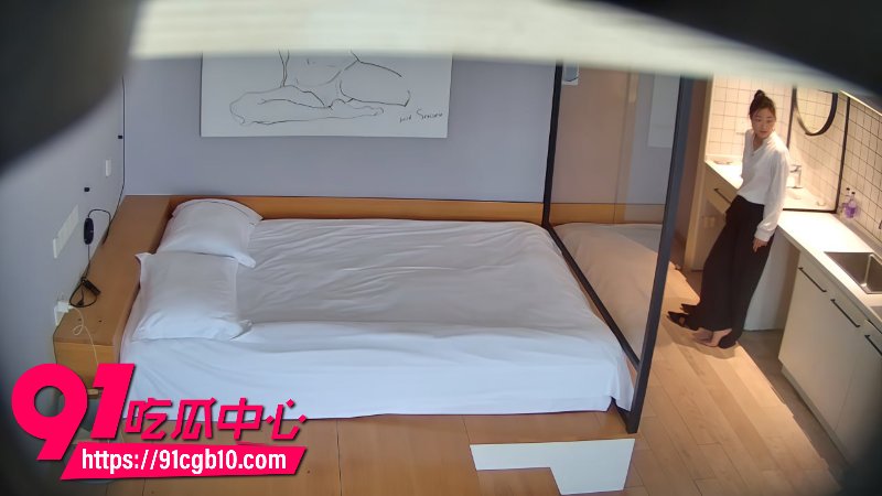 性感女销售勾引客户酒店偷情1