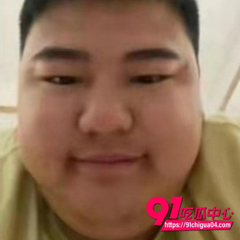 李老八 旗下直播员 卷毛 管奚，让直播员的母亲参与直播4