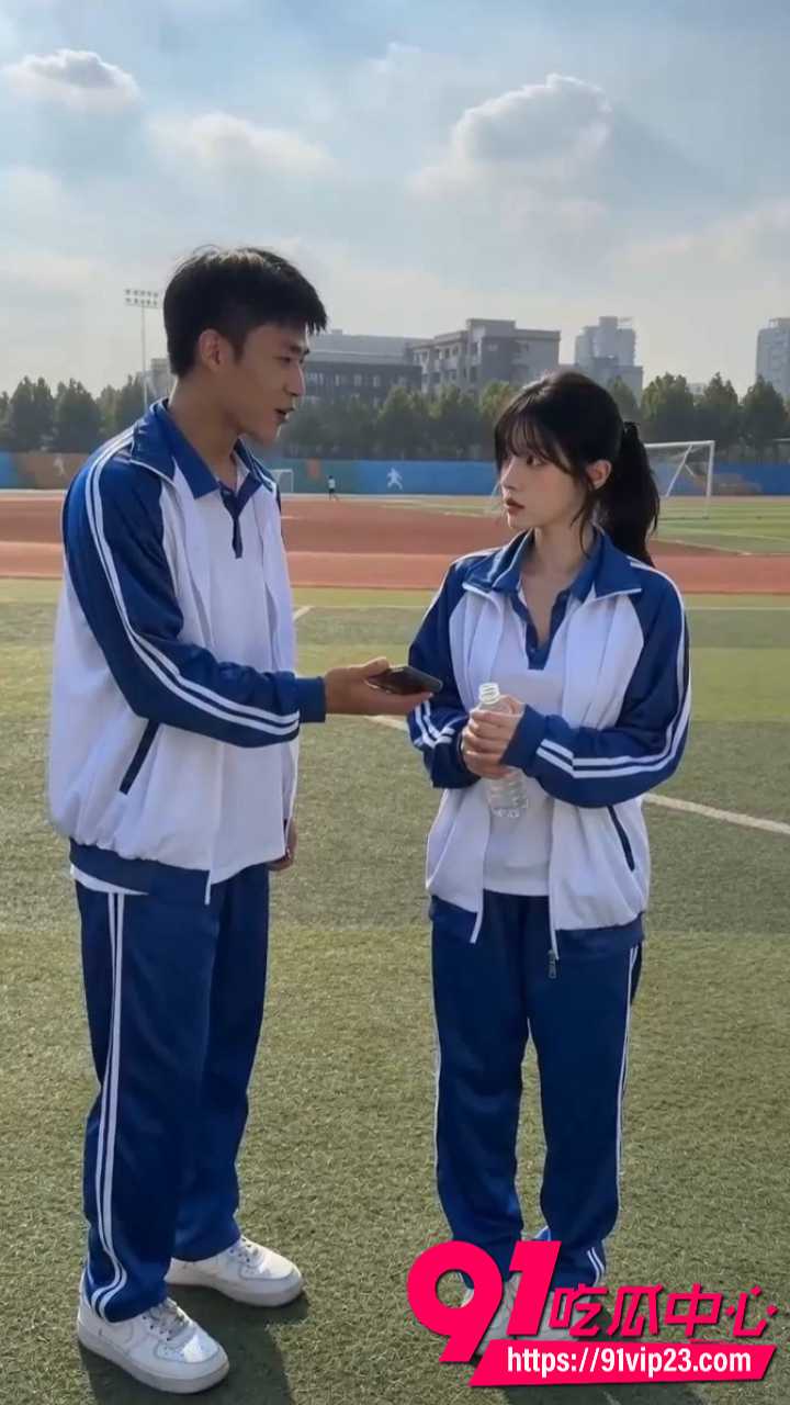 AI短剧高三爱情故事外传妹妹的日常篇剧情流出 高三学霸哥哥与软萌妹妹禁忌日常诱惑力拉满