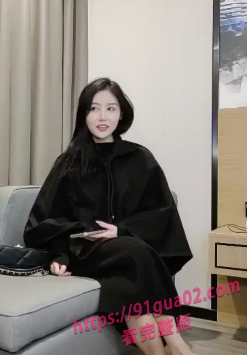 大长腿美女1.jpg