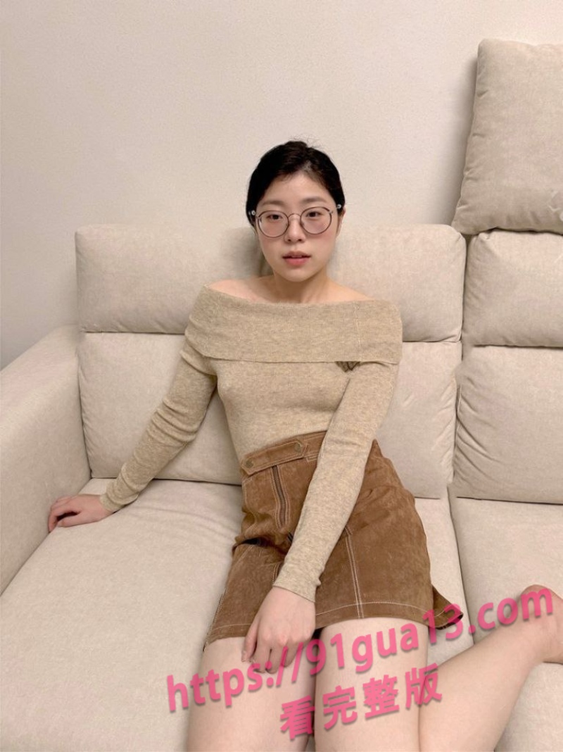 河北销售秦嘉倪与男友性爱视频曝光 超白肥臀骑乘后入暴干 配图2