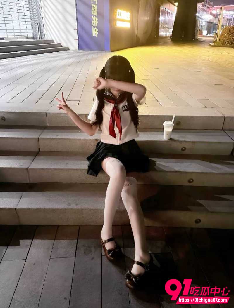 双马尾极品萝莉8