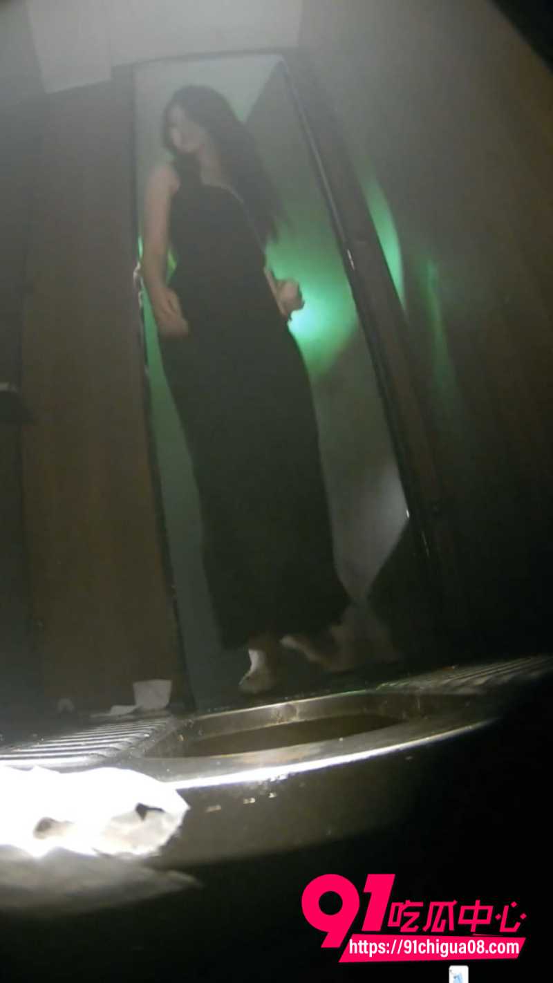 KTV小仙女带跳蛋唱歌2