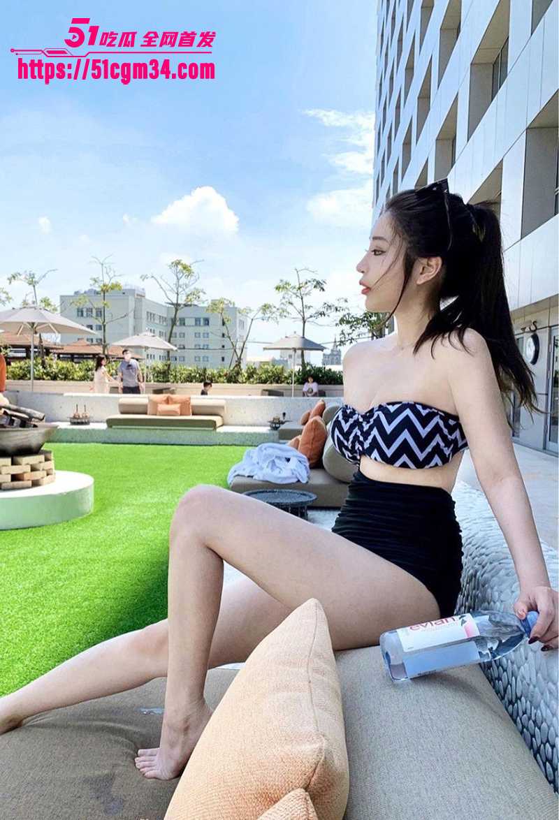 温州万达集团白领萧淋淋被大神调教视频曝光4拷贝 温州万达集团白领萧淋淋被大神调教视频曝光4拷贝