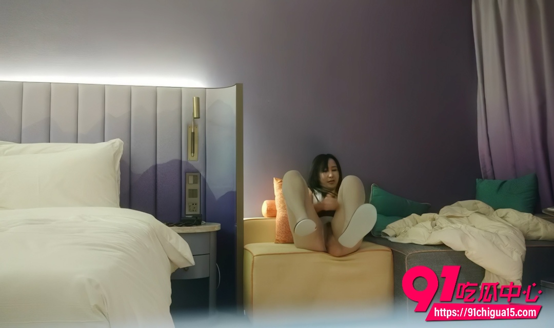 利哥探花约炮会计女第一炮2 利哥探花约炮会计女第一炮2