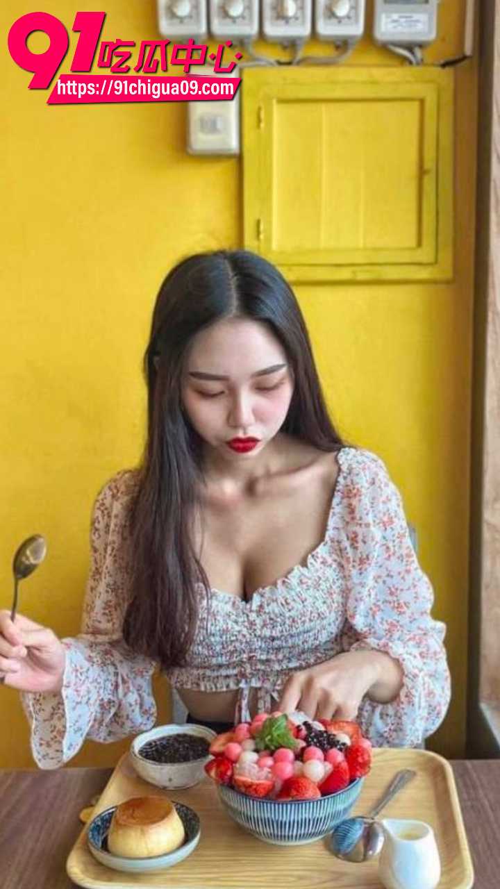 调教大神推特约到高颜值纹身反差婊1 调教大神推特约到高颜值纹身反差婊1