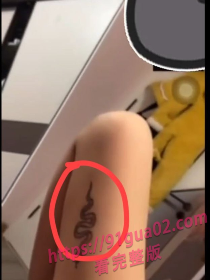 网红奈奈御子居家热传画面 撩拨神情配合到位 配图7