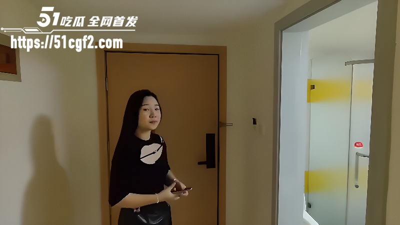 记者暗访城中村低价娼妓 3 记者暗访城中村低价娼妓 3