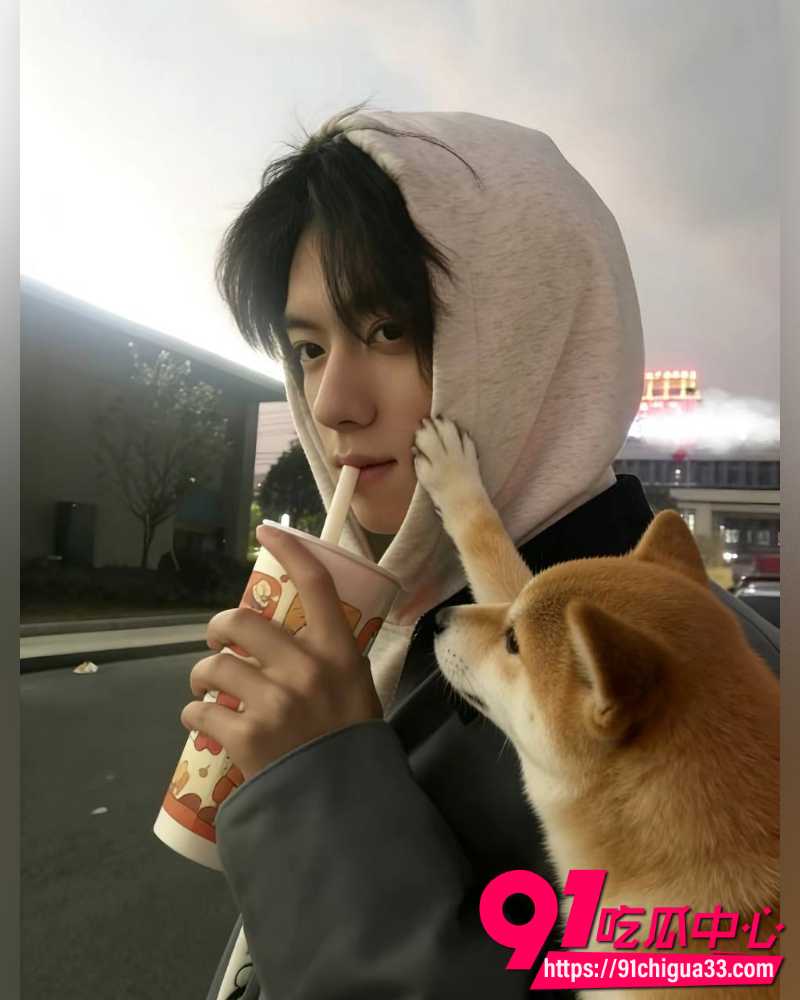 网红碎叫叫怒撕前男友626 48 网红碎叫叫怒撕前男友626 48
