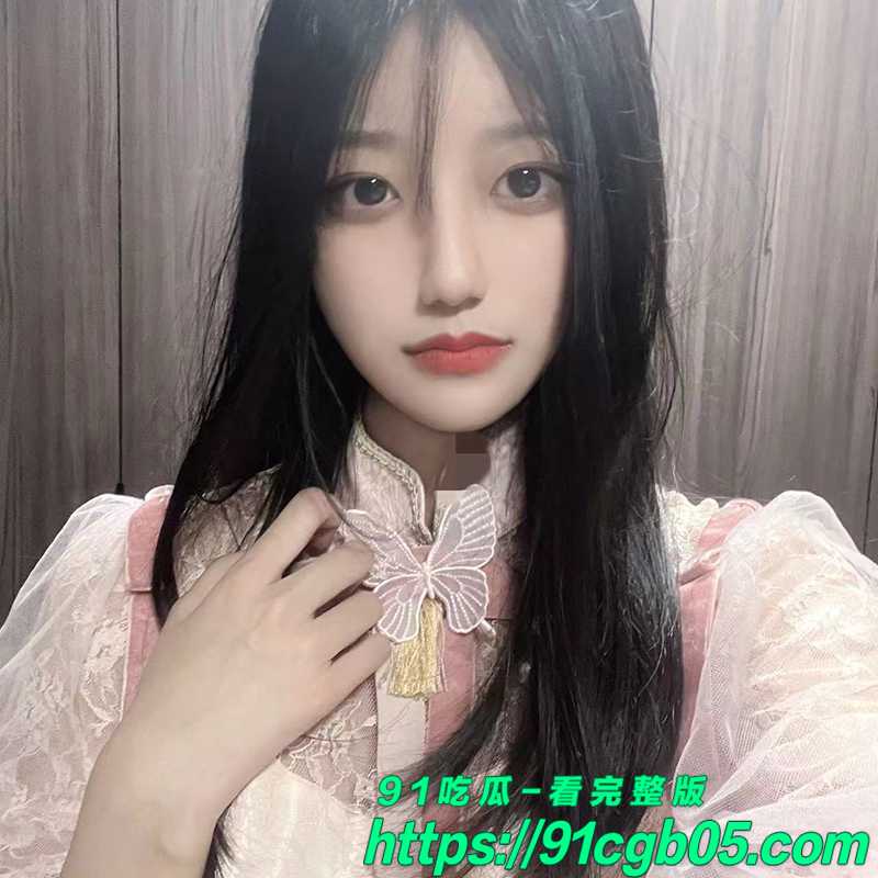广东河源精神小妹李岚馨 道具拘束调教视频流出 肛塞炮击震动棒强制高潮 彻底沦为肉便器女奴！