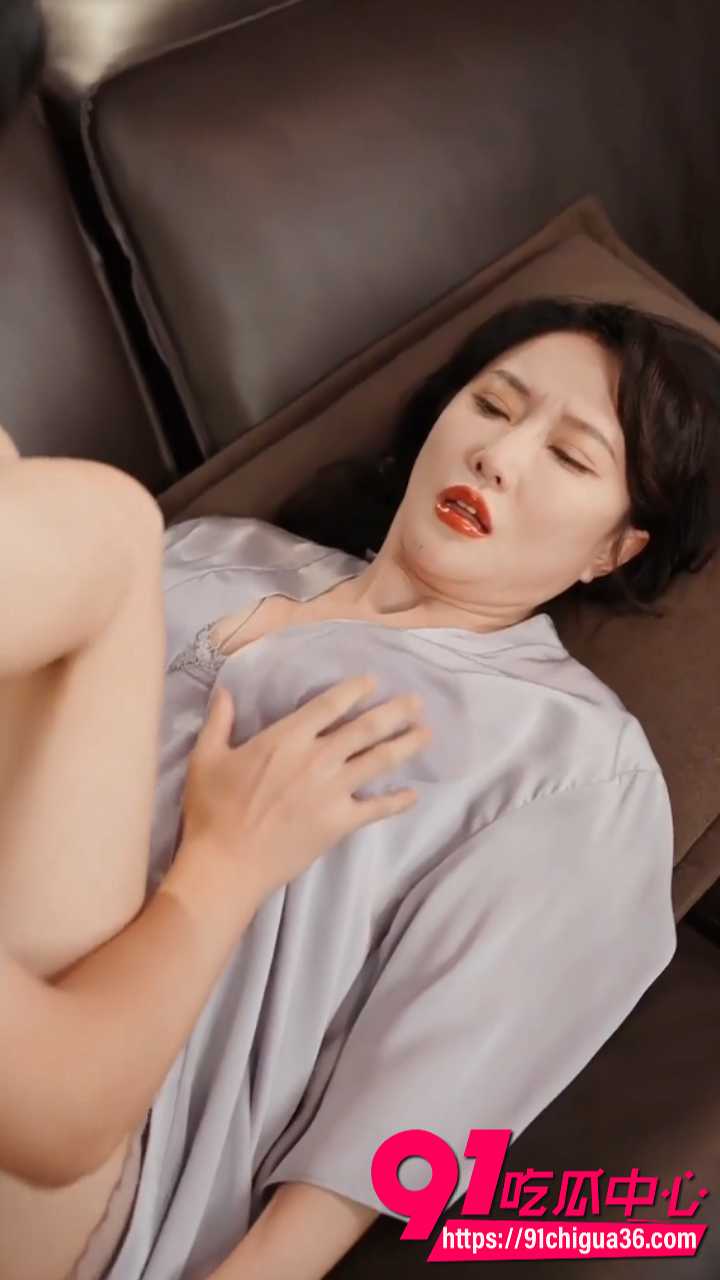 深夜催乳师4 深夜催乳师4