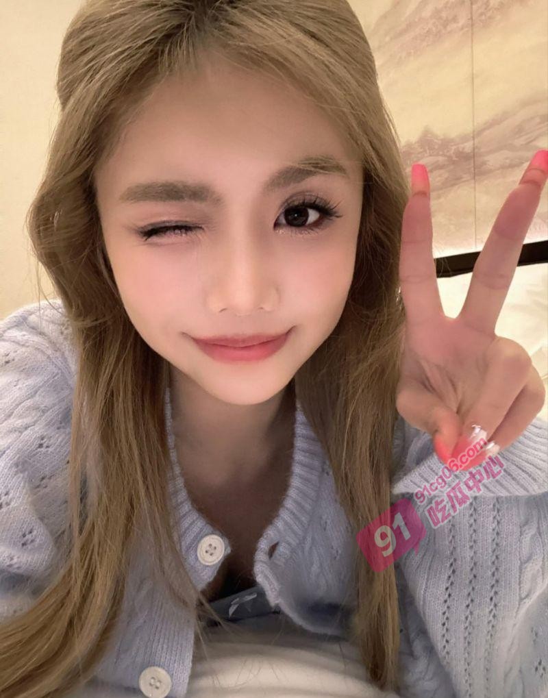 你还记得曾经的白月光吗~当梦中情人不再单纯 她还是你的“完美女友”吗?