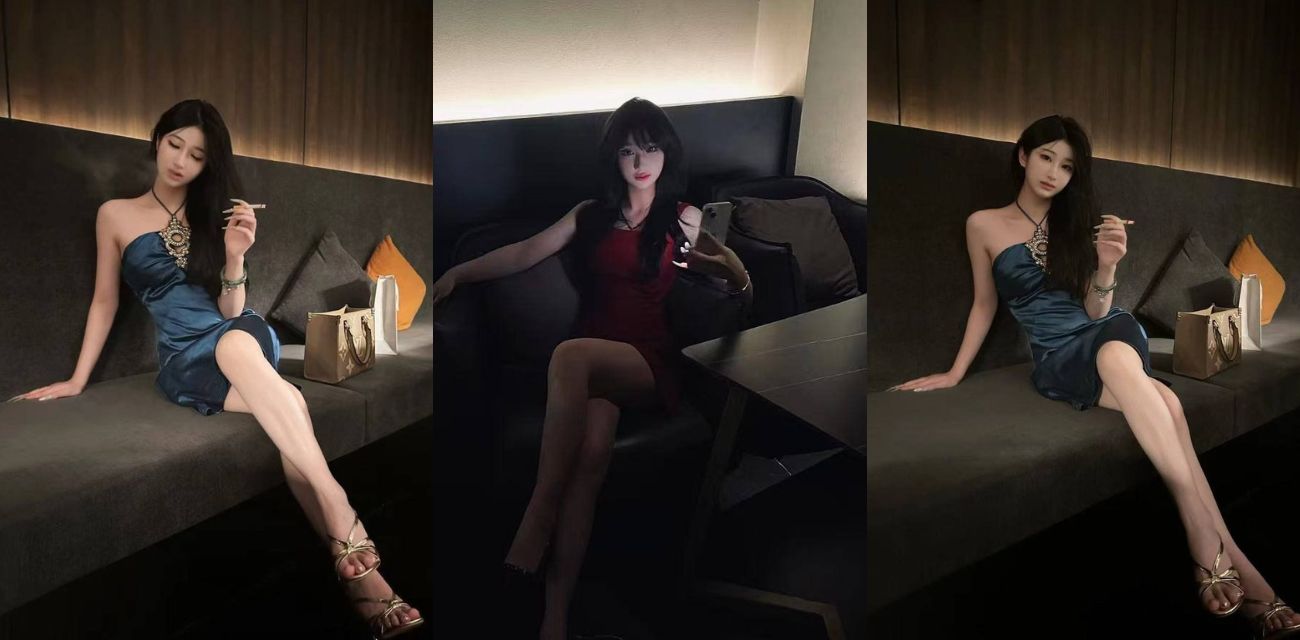 投稿第一部重庆南川伪娘Dva酱肥臀诱惑两屏录制诱惑 蓝色兔女郎连体衣搭配白色丝袜多角度展示臀部腿部线条