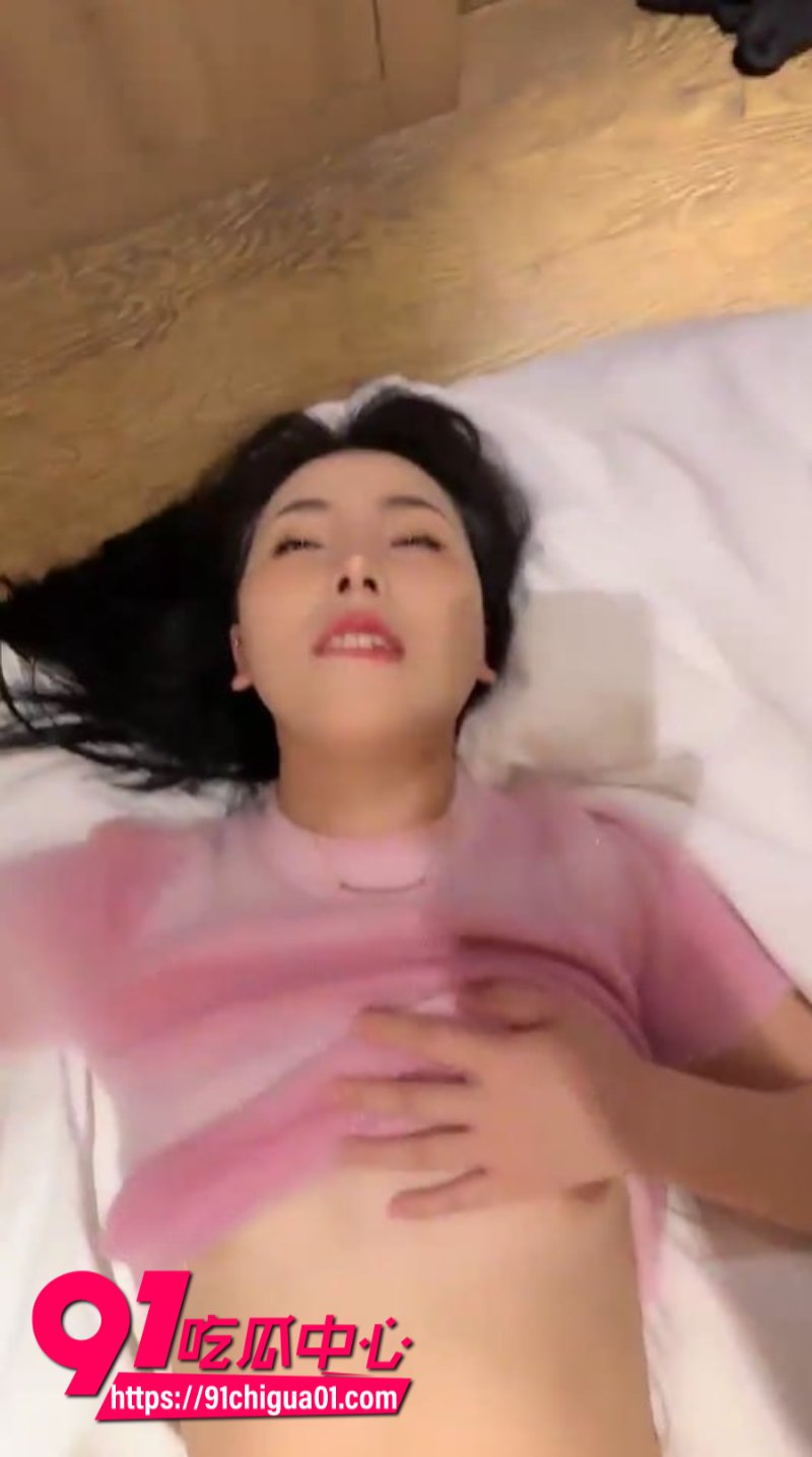 微胖性感御姐勾引路人直播性爱1