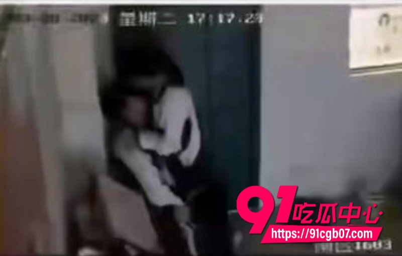 抖音上很火的南区1063教室监控2