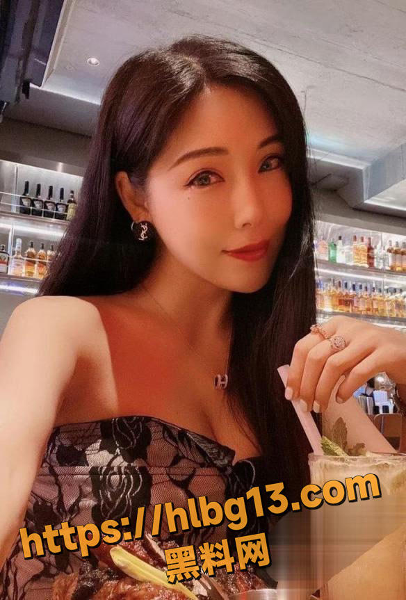 广东轻工职业技术大学女大学生王旭瑶与男友啪啪自拍视频泄密！打飞机手法堪比技师！