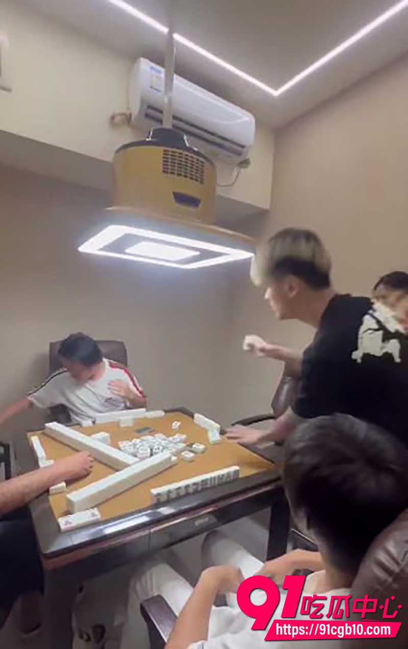10男子化身拳王 1