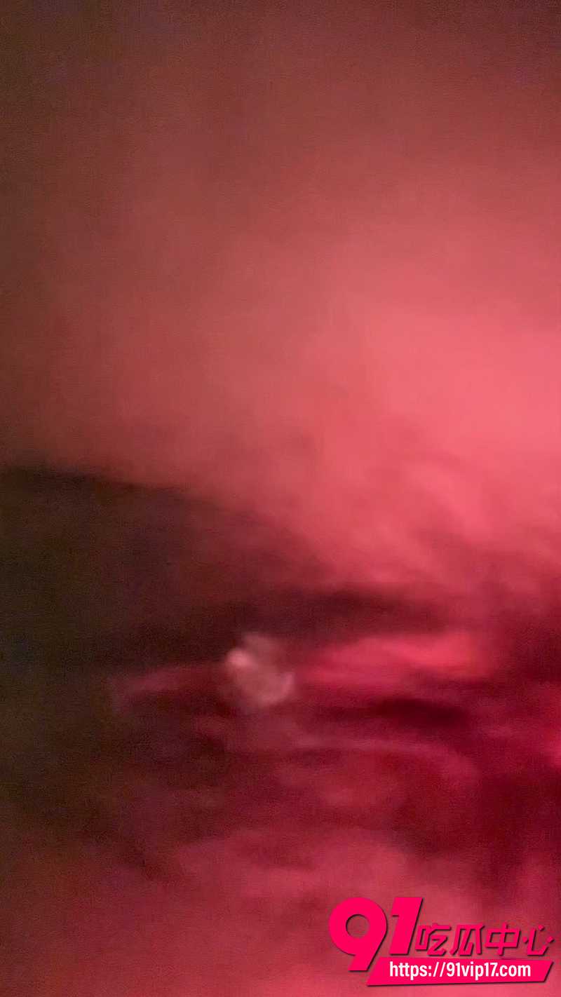 艺校女厕偷拍  5