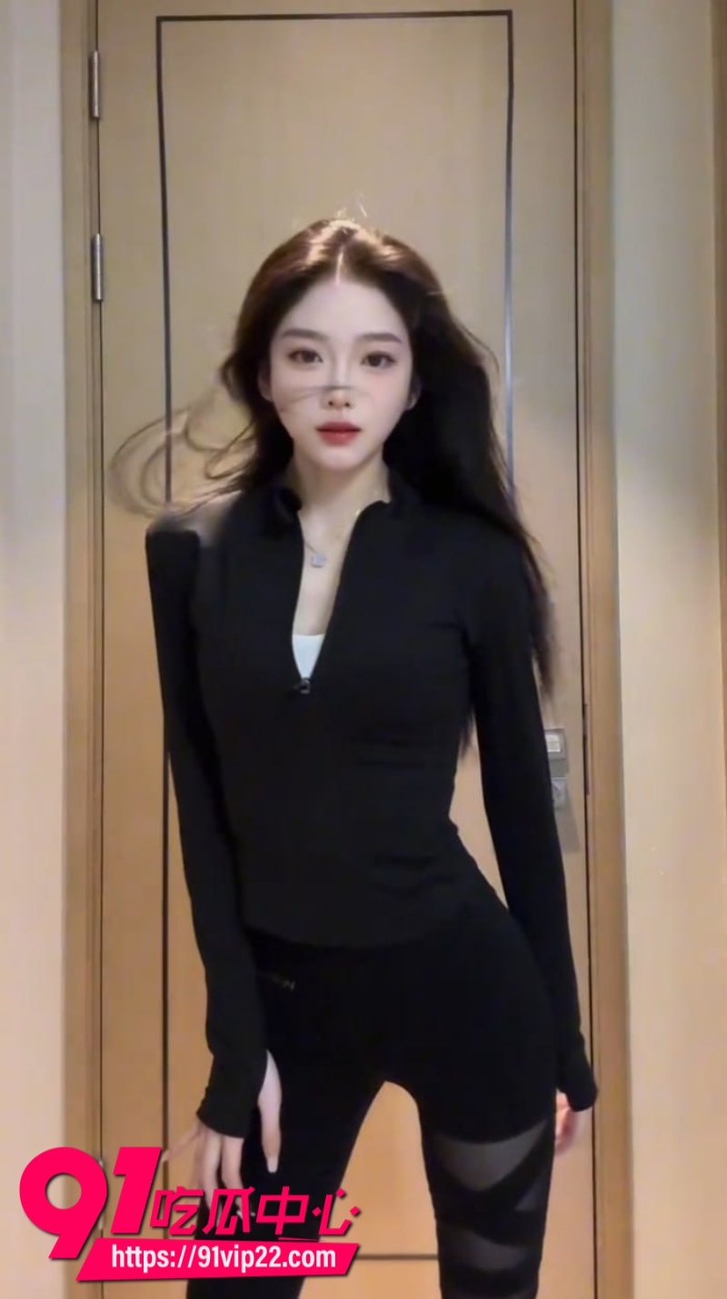 卢本伟牛逼！五五开闪婚女网红巴旦木公主两人在网上高调晒结婚证引来众多网友祝福10