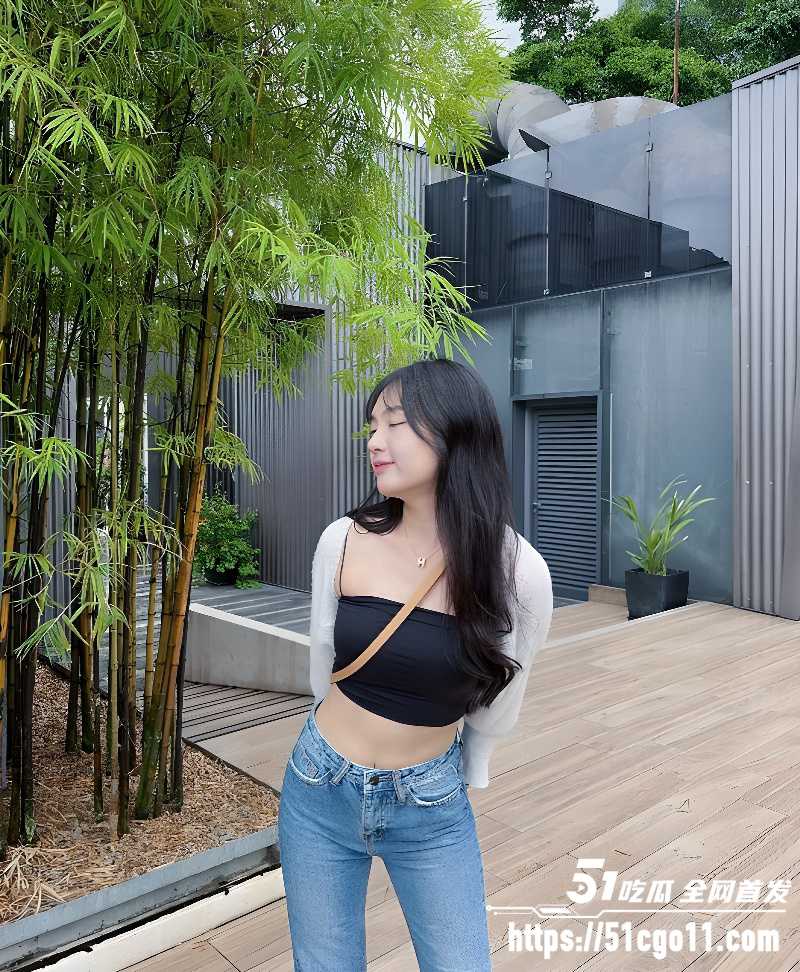 高颜值学生妹颖恩 4 高颜值学生妹颖恩 4