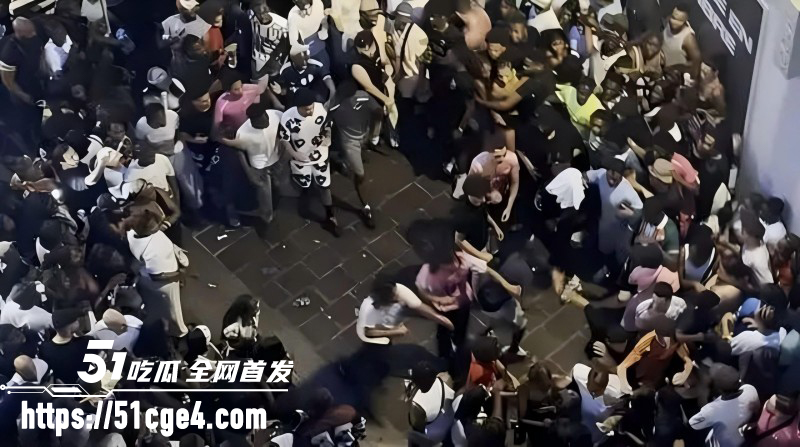 法国巴黎音乐节暴力事件06 法国巴黎音乐节暴力事件06