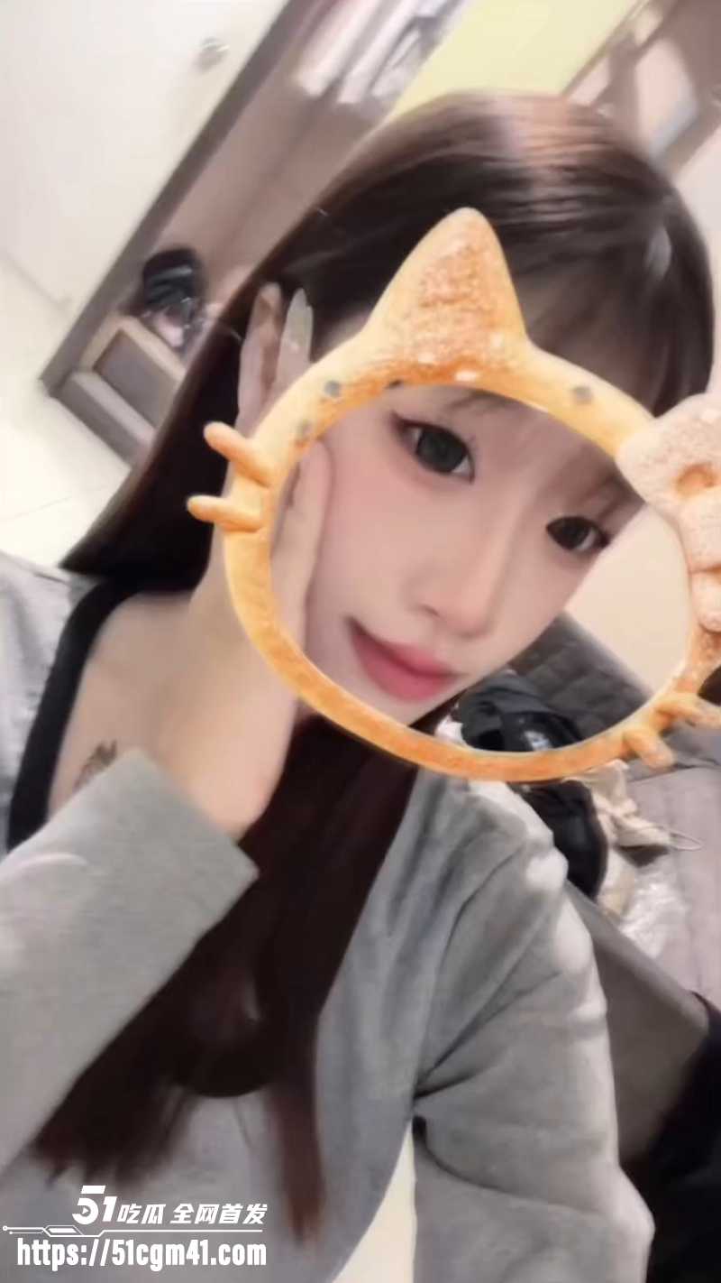 纹身少女 露脸性爱实录 2