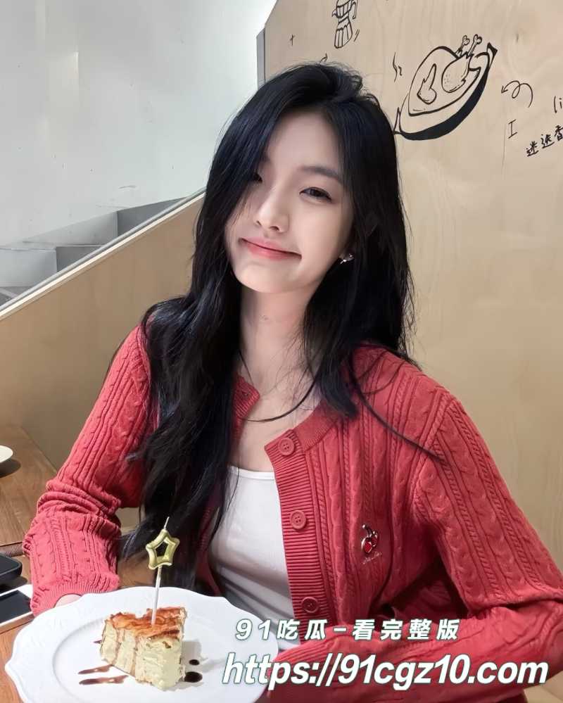 推特福利姬是丫头呀乳头穿刺7素材水印版