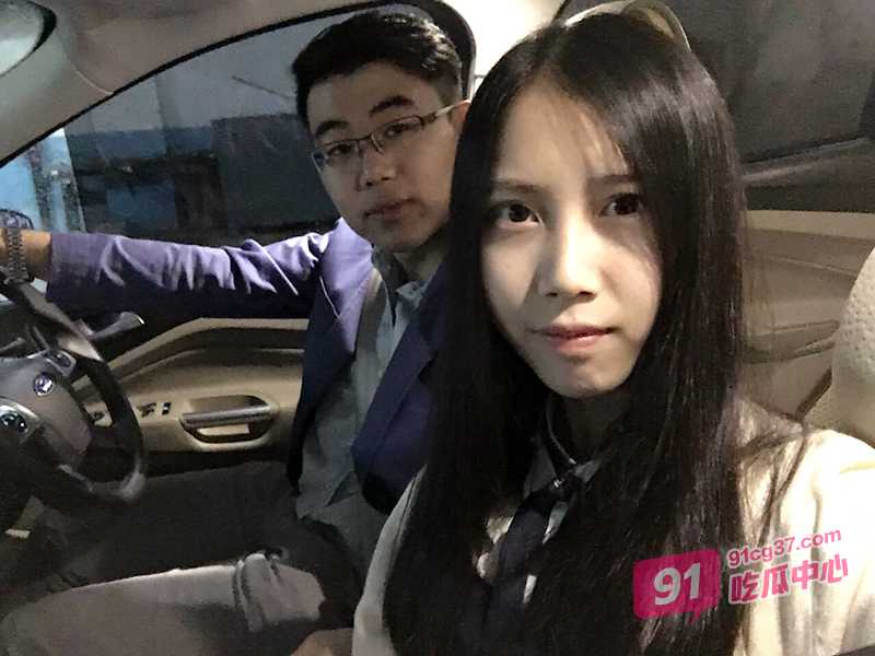 台湾清纯女神 被调教成了胯下尤物 蜂腰蜜桃臀十分亮眼！ 配图2