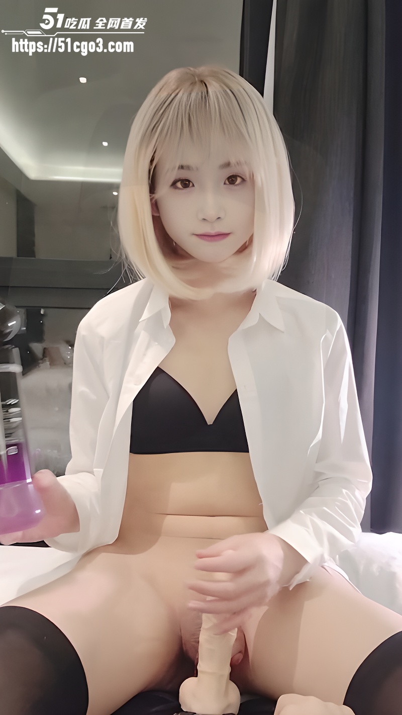 高颜值TS男娘 路亚 骑乘阳具肛交自慰 仙女棒坚挺高潮 热精喷涌极其淫乱！
