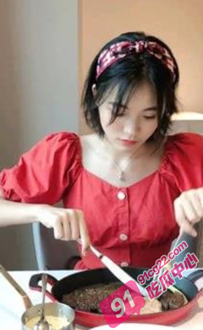 河北承德医学院口腔医学专业大二美女「朱梦玲」私密视频遭渣男爆出！ 配图2