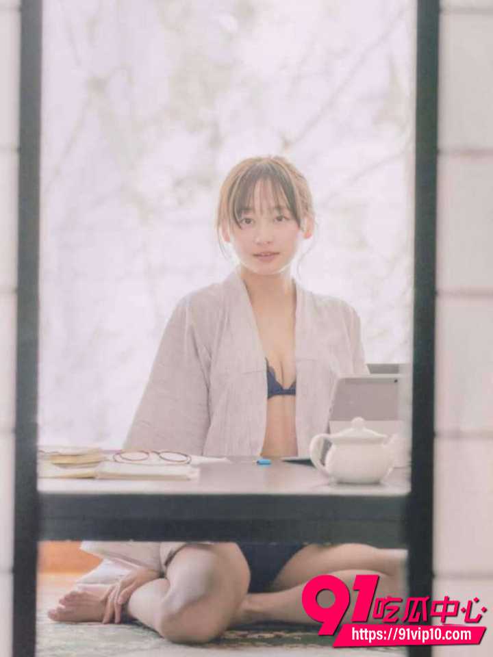 影山优佳写真13