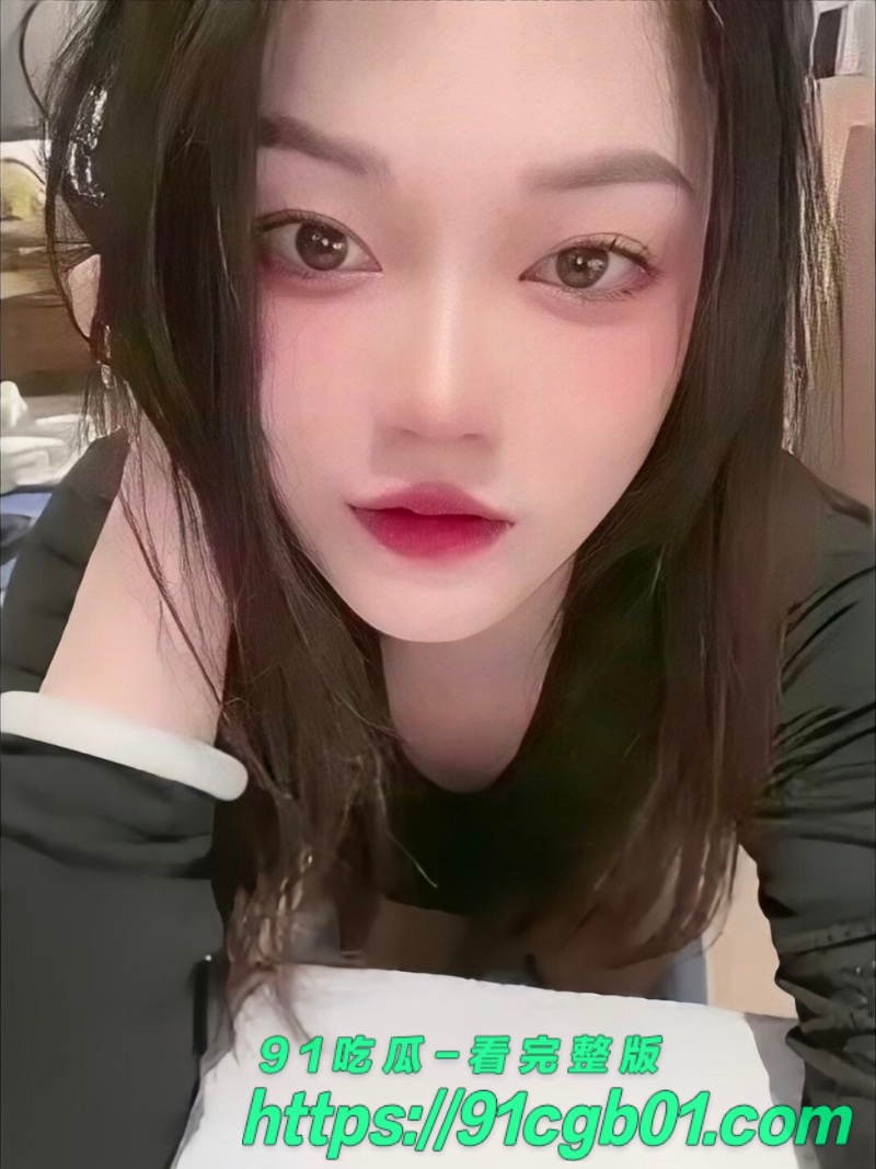 超高颜值的大学生2.jpg