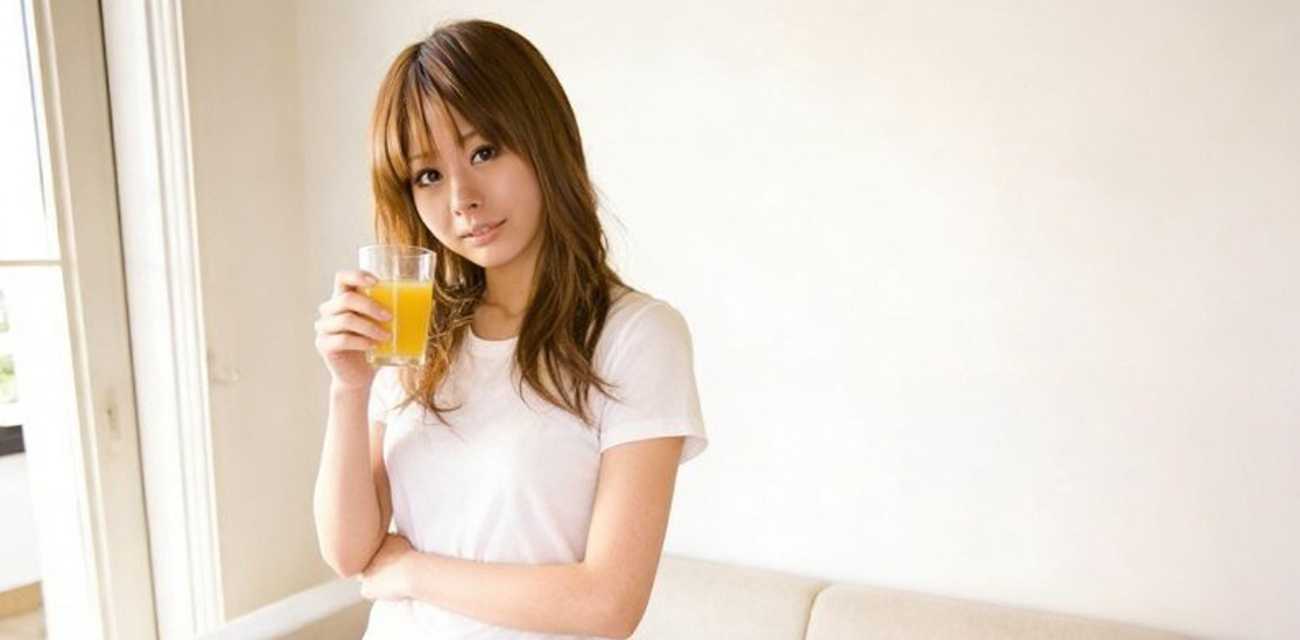 日本AV推荐 原版经典接线员惠美梨淫荡热线 带你欲罢不能的高潮体验！