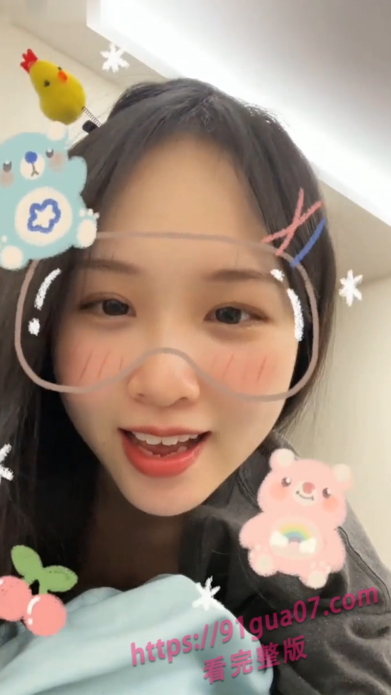 富二代约拍高颜美女 第一人称镜头代入感十足 配图3