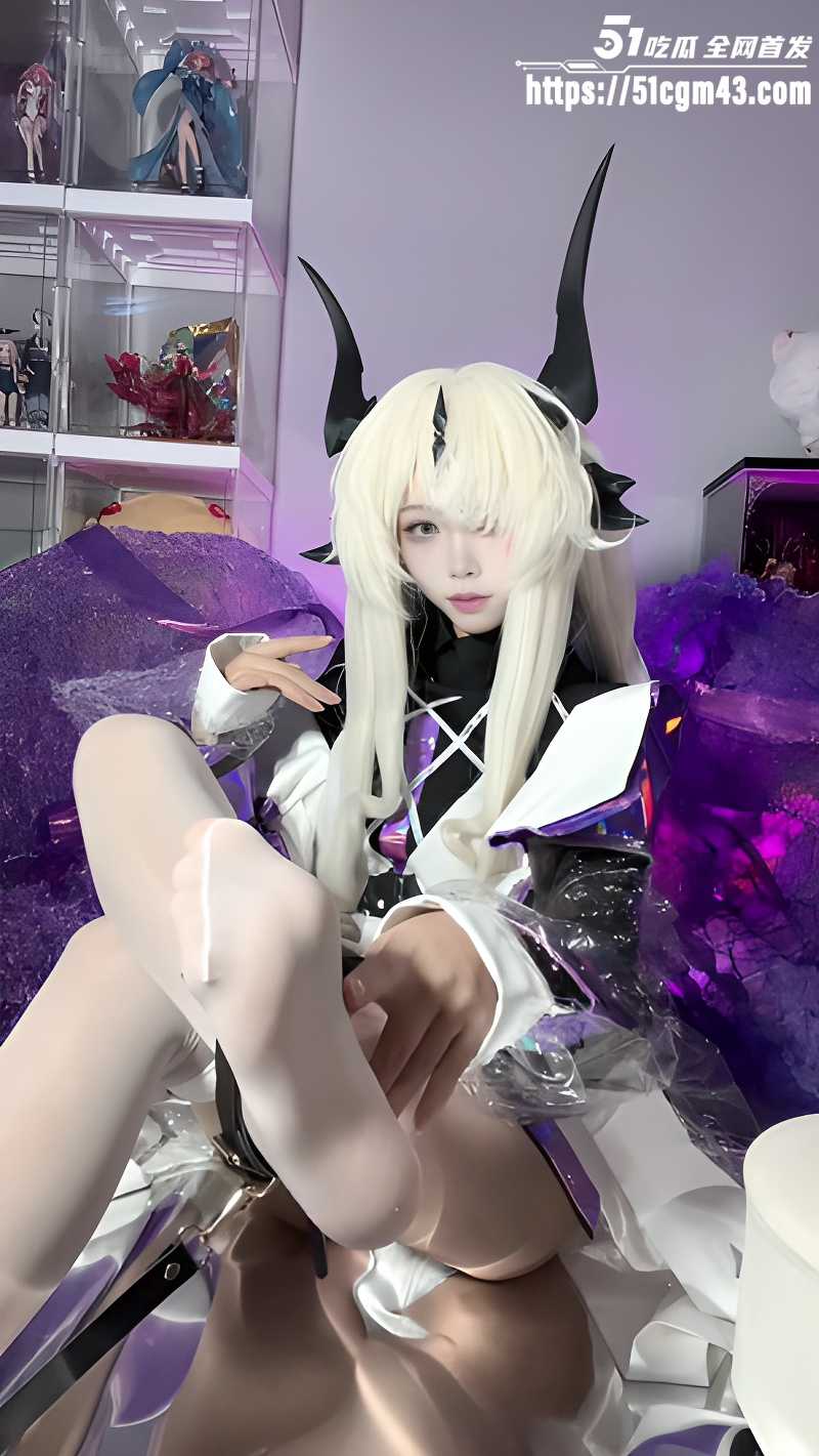 二次元福利姬 白栎 COS死芒 1