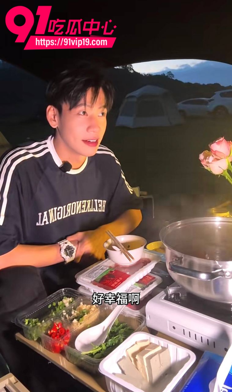 泉州中学体育教师地陪博主台风来了被爆立单身深情人设骗色多人17 泉州中学体育教师地陪博主台风来了被爆立单身深情人设骗色多人17