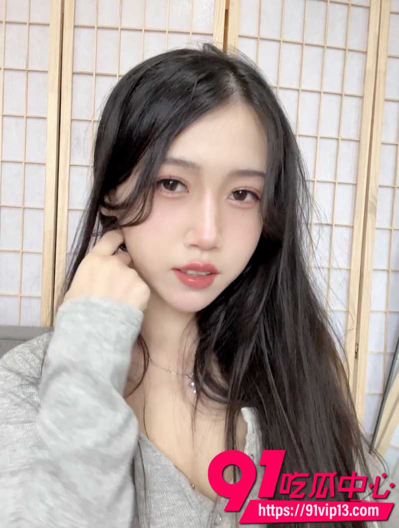 极品福利姬不呆猫猫猫女友 居家自拍大尺度性感写真 黑丝吊带美腿诱人至极