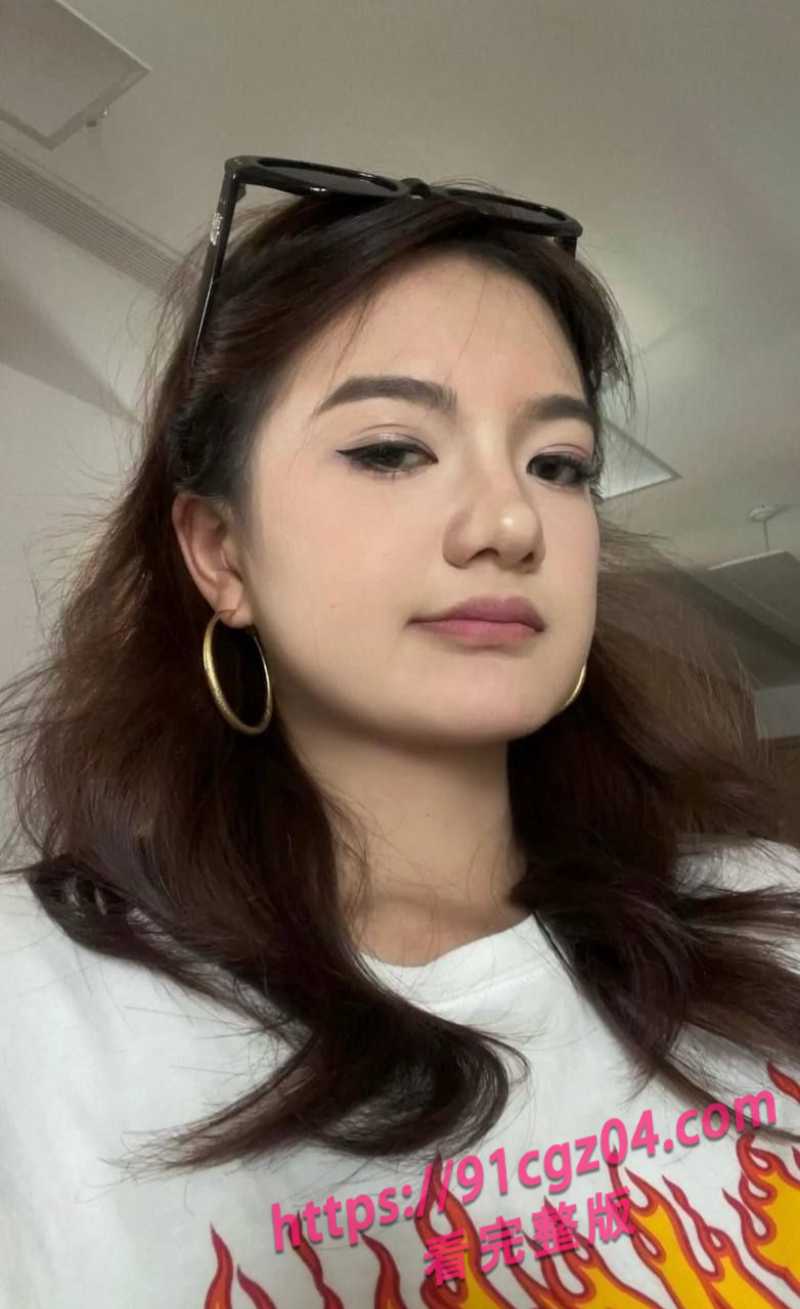新疆女大学生朱子芊 给男友戴绿帽 在酒店约炮视频流出