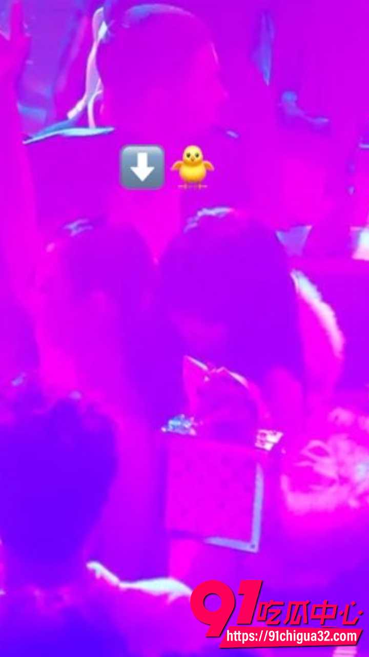 Lisa宁艺卓参加脱衣舞27