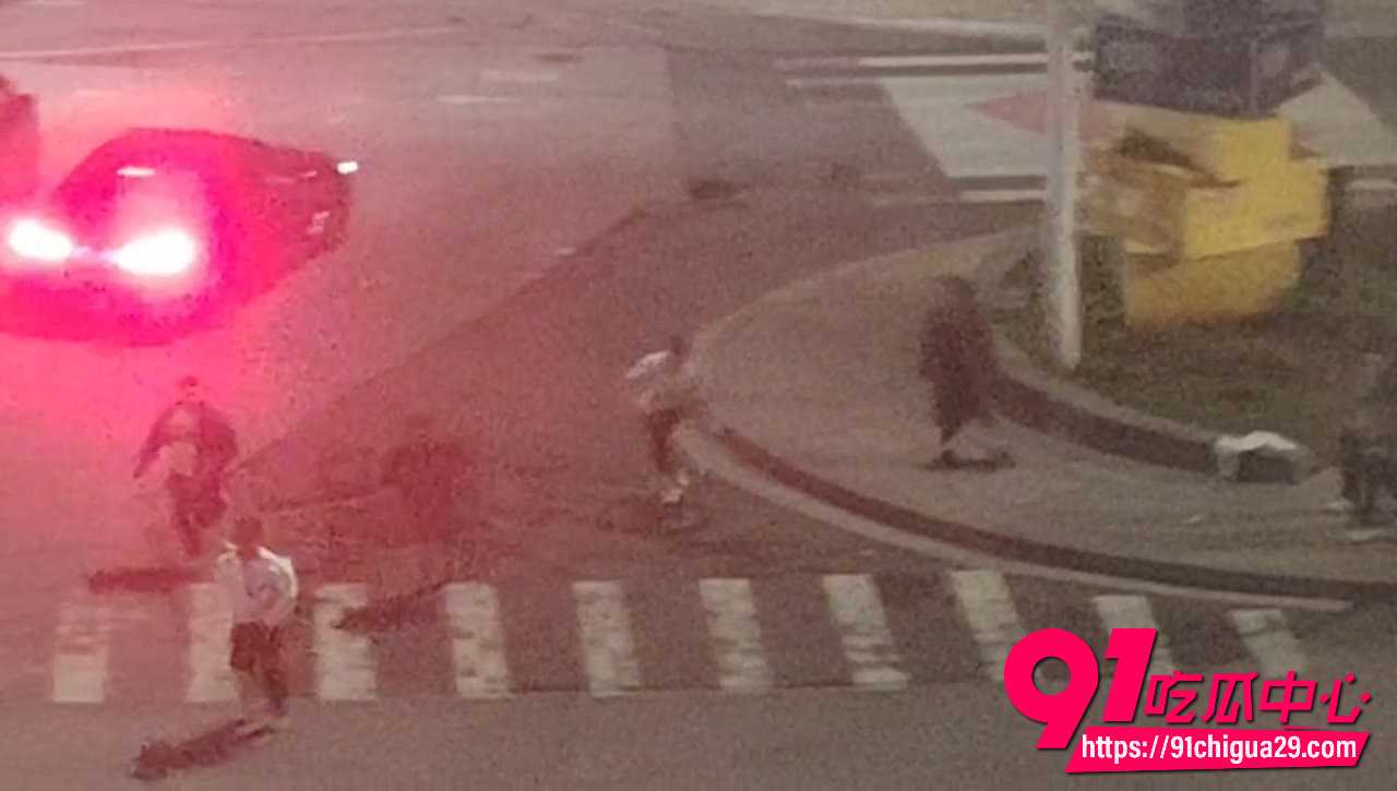 精神小伙8 精神小伙8