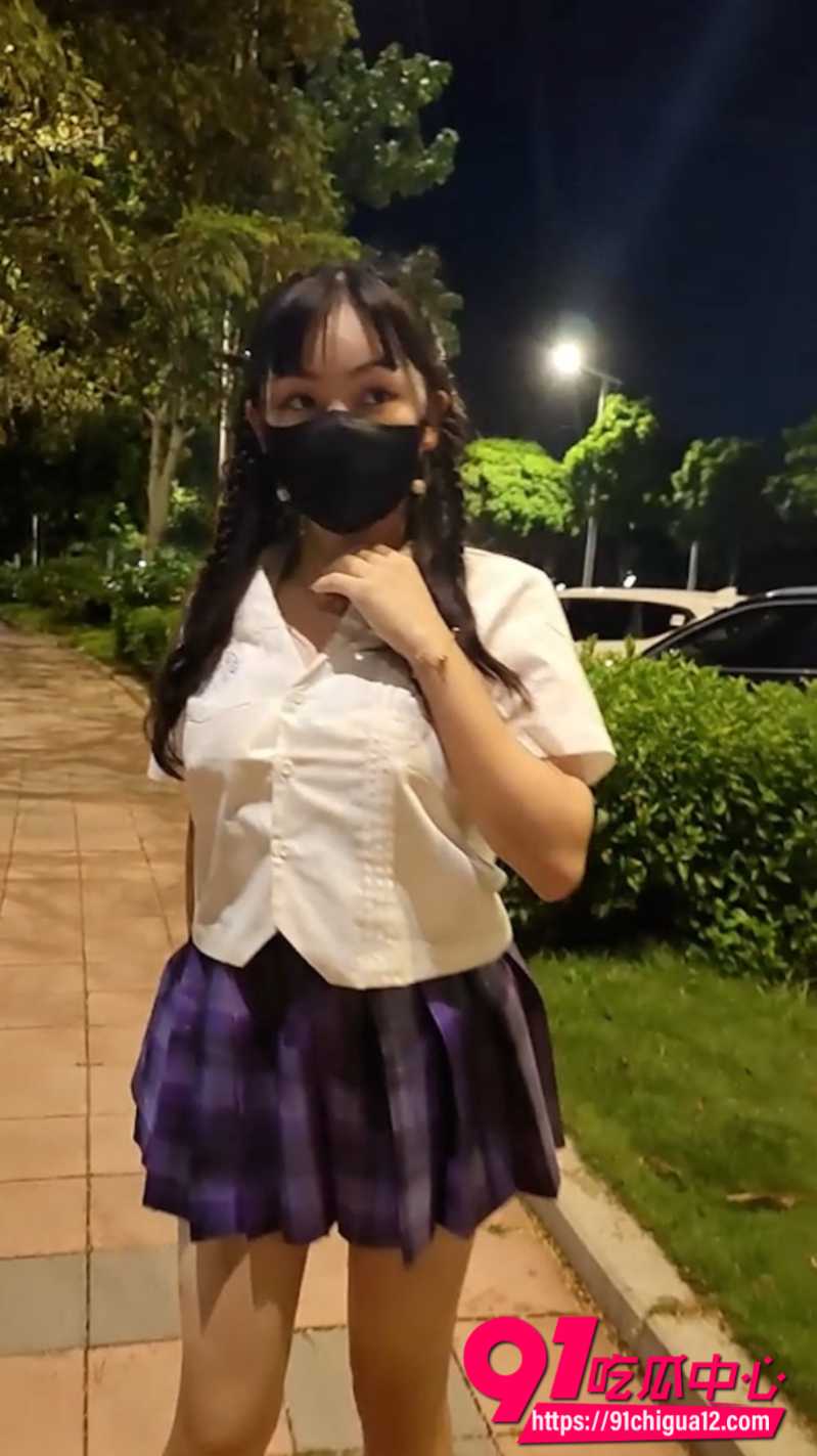 露出狂魔TonyJ和贝贝3 露出狂魔TonyJ和贝贝3