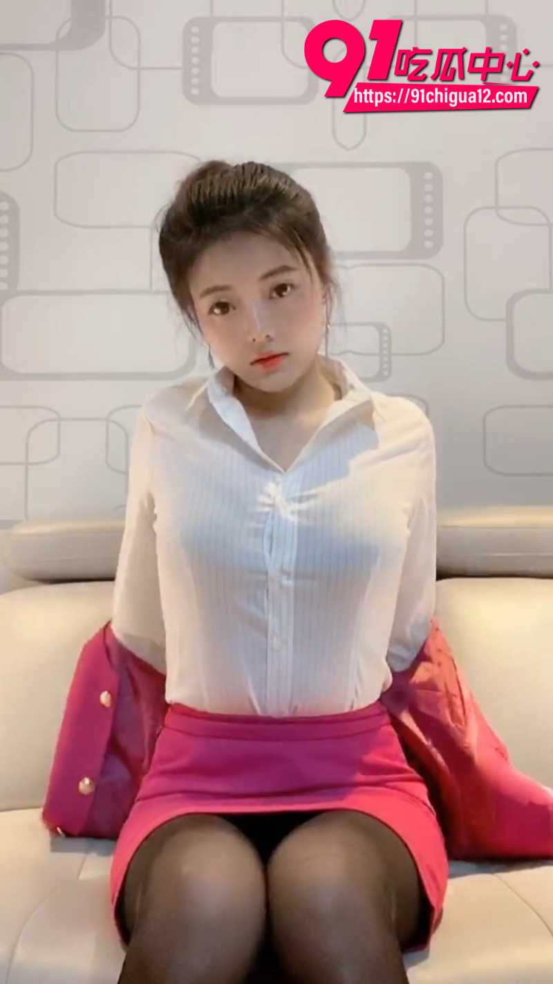 秀人网女模特林美惠子空姐制服裸体写真2