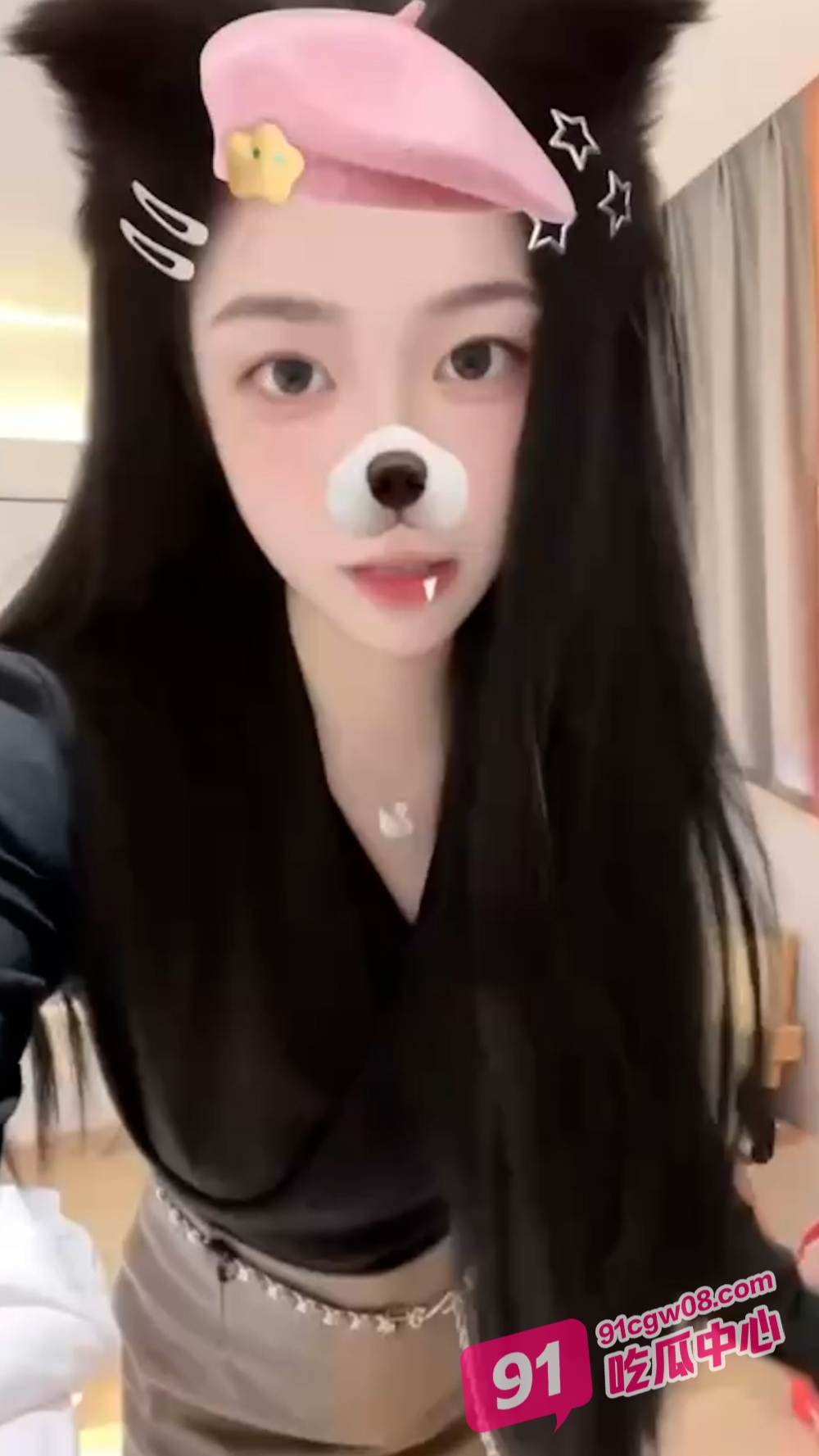 河南女大学生 李梦瑶 露脸黑丝自慰视频流出 反差母狗真是骚极了