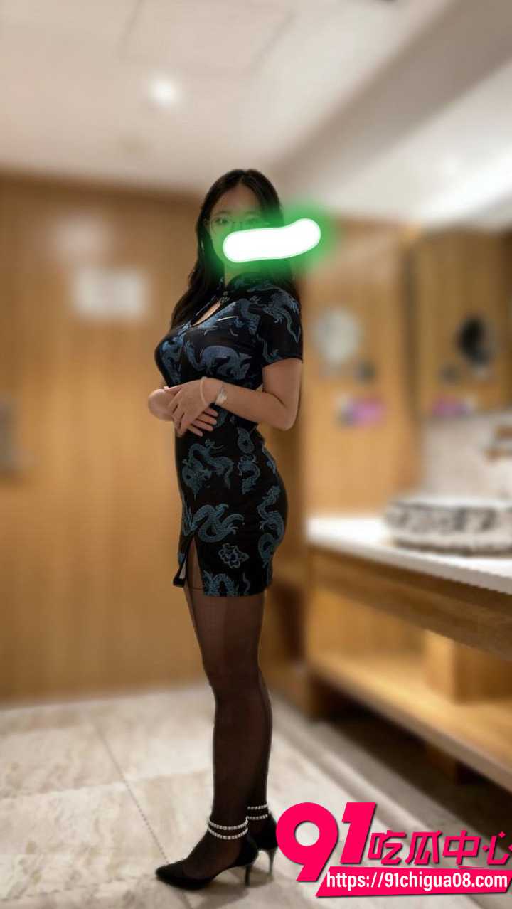 抖音顶级反差眼镜骚货背着男友偷情约炮9 抖音顶级反差眼镜骚货背着男友偷情约炮9