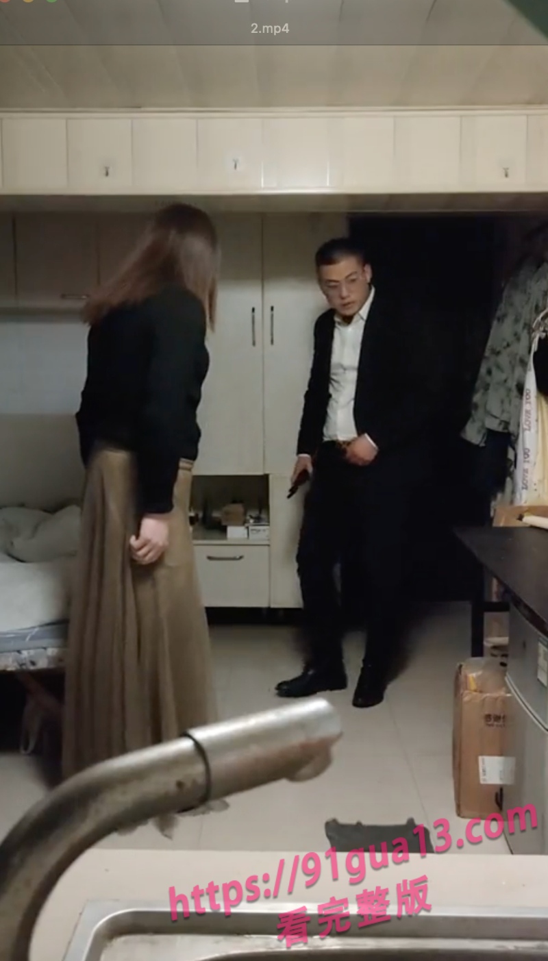 南京阿红约炮猛男事件！大叔篇三！从红姐的房间竟然能看到社会百态！