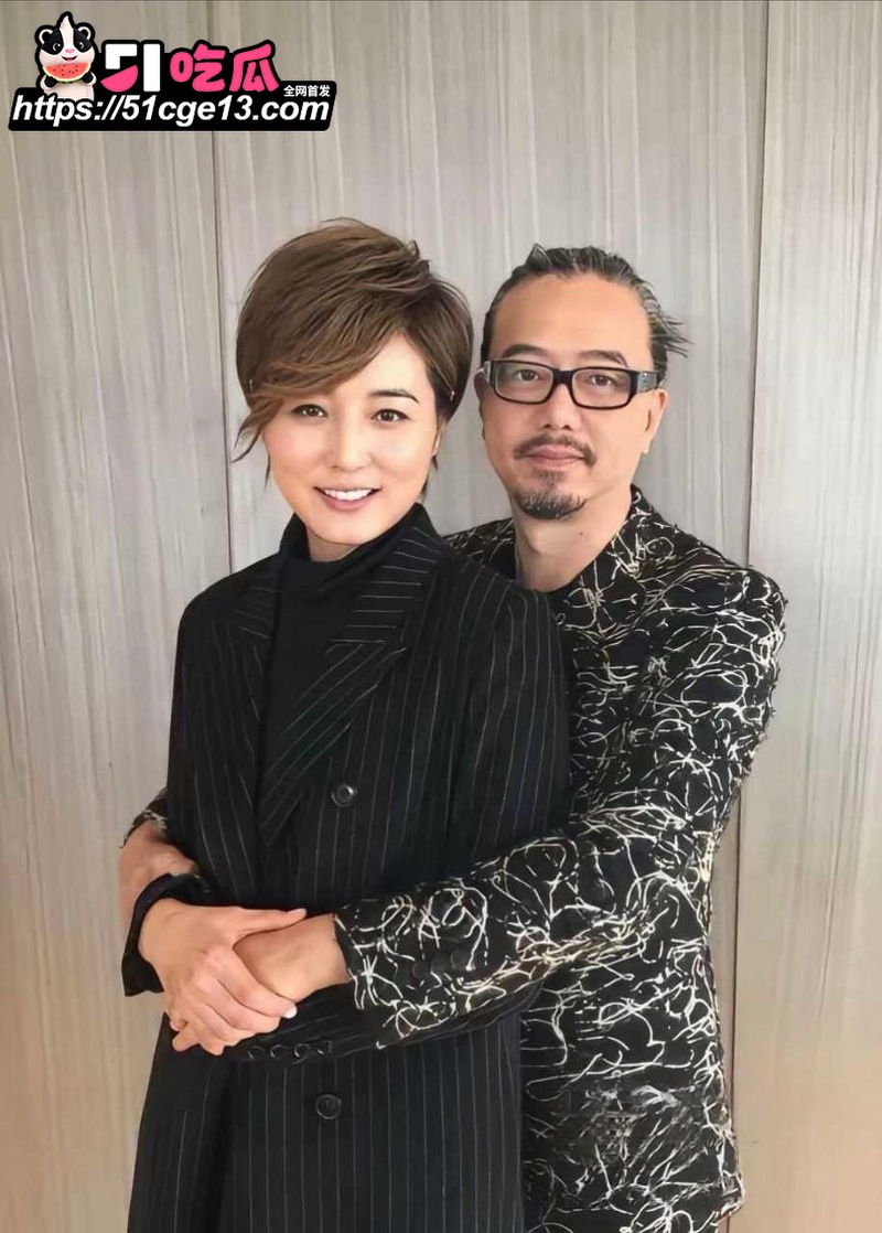 香港导演 张锦程 与老婆 张延 官宣离婚 4 香港导演 张锦程 与老婆 张延 官宣离婚 4