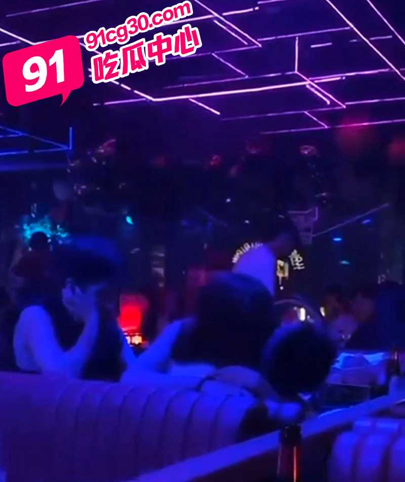 01.jpg
